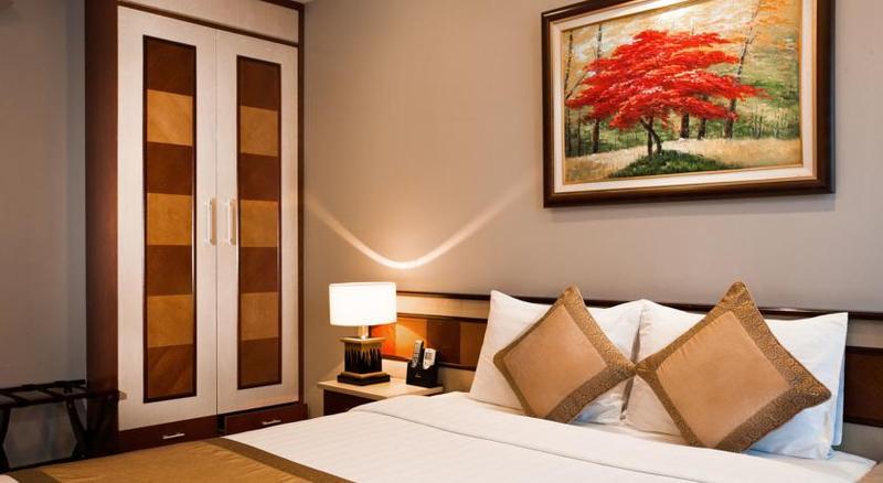 Standard Double - Khách Sạn Luxeden