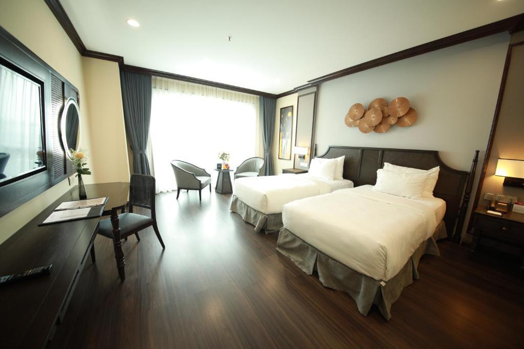 Grand Deluxe Twin Room (Indochine Wing) - Ninh Binh Legend Hotel