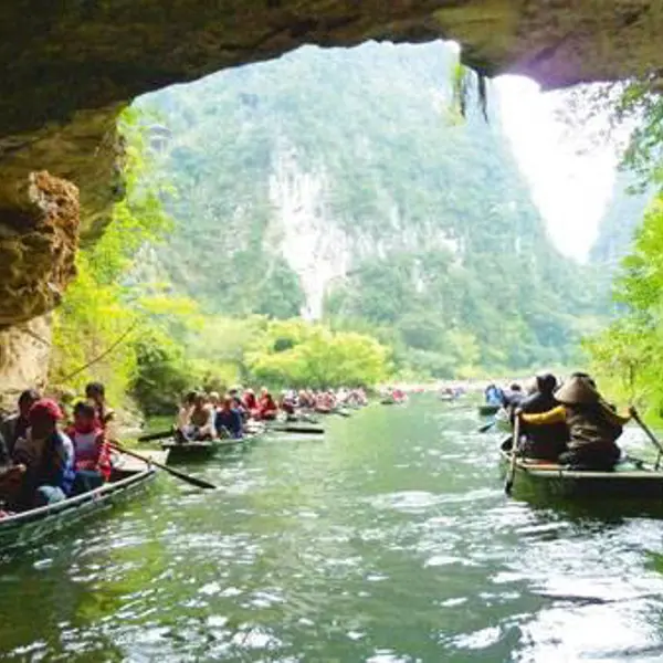 Tour Du Lịch Hà Nội - Bái Đính - Tràng An