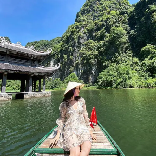 Tour Du Lịch Hà Nội - Bái Đính - Tràng An