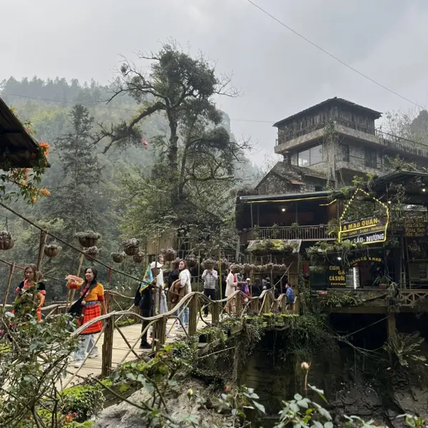Tour Du Lịch Hà Nội - Bản Cát Cát - Swing Sapa - Moana - Fansipan