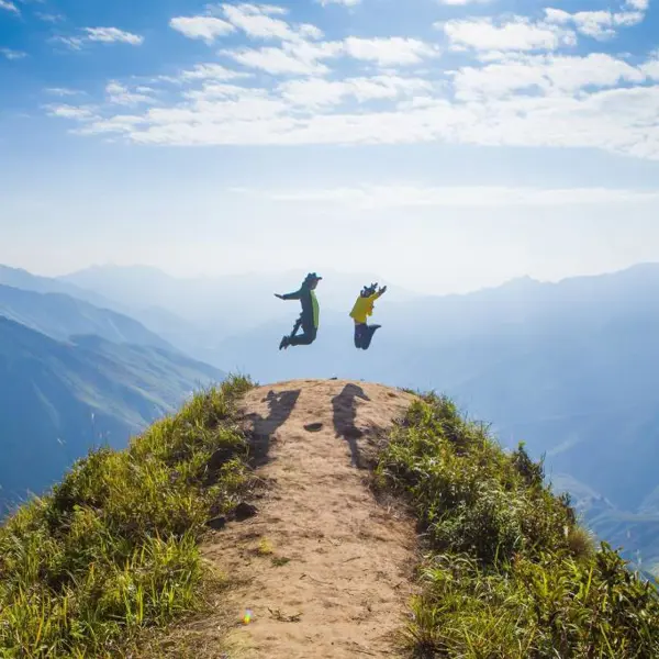 Tour Mộc Châu Mùa Hoa - Săn Mây Tà Xùa 2n1đ