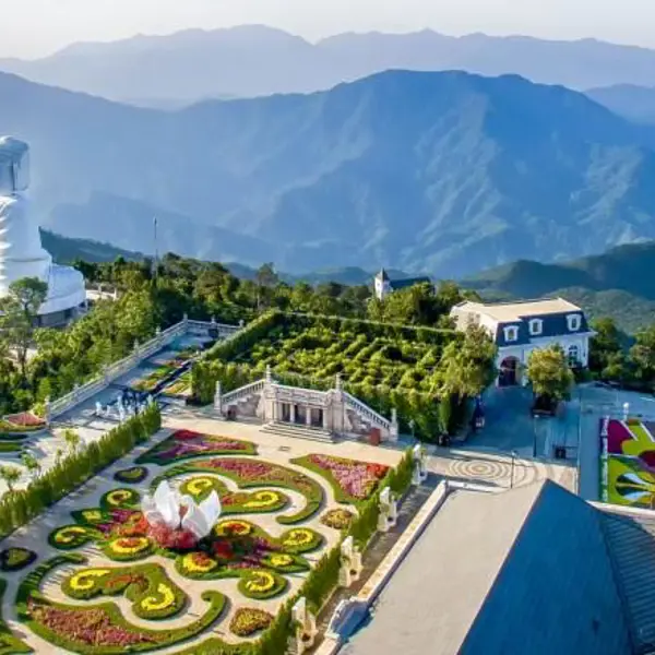 Tour Đà Nẵng 5N4Đ: Hội An - Bà Nà - Huế - Động Phong Nha