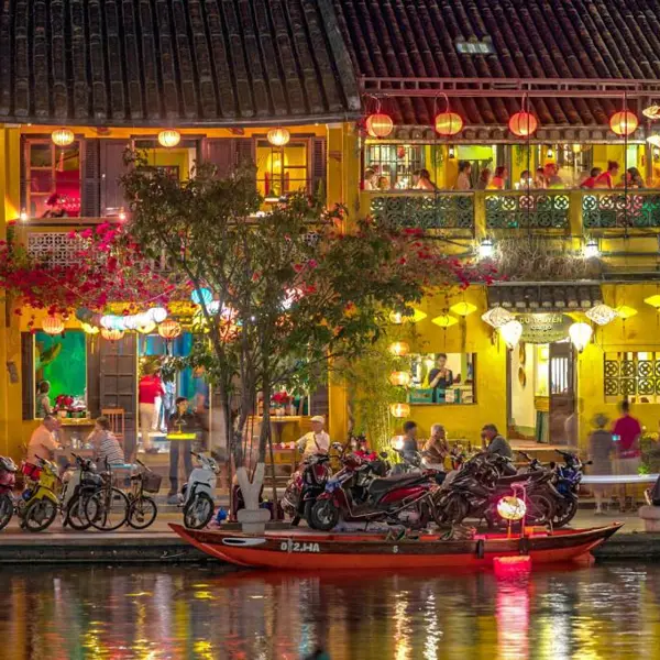 Tour Đà Nẵng 5N4Đ: Hội An - Bà Nà - Huế - Động Phong Nha