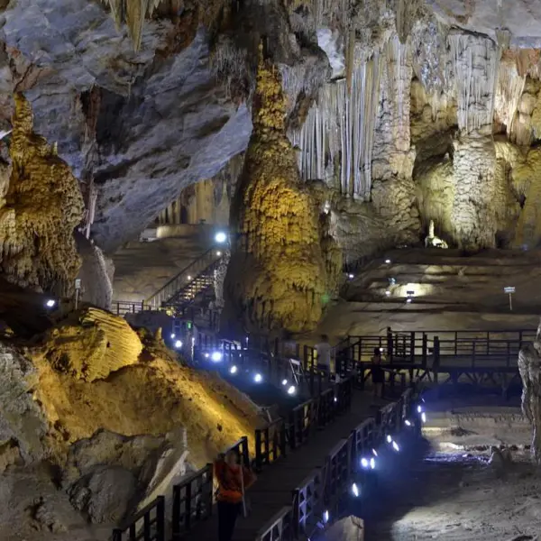 Tour Đà Nẵng 5N4Đ: Hội An - Bà Nà - Huế - Động Phong Nha