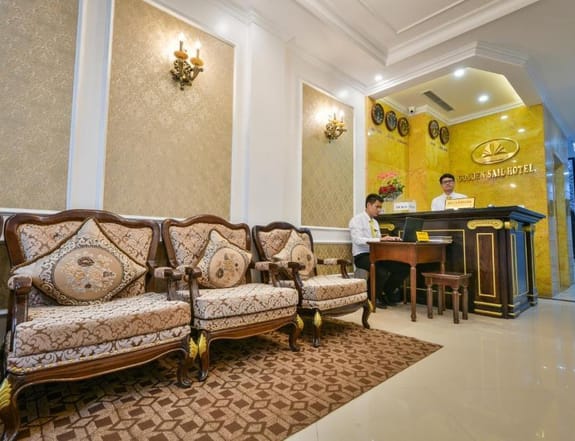 Khách sạn Golden Sail hotel and Spa