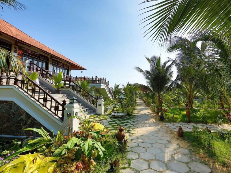 Madam Cuc Saigon Emerald Resort