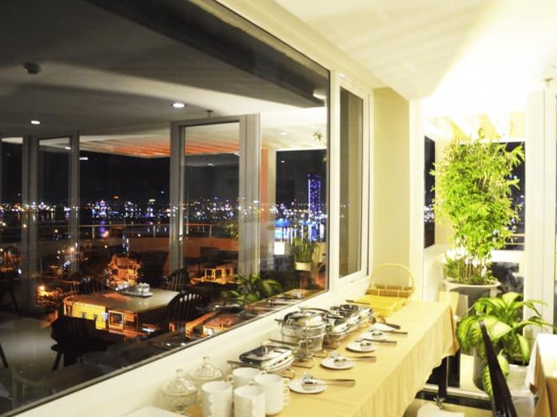 Khách Sạn D&C Đà Nẵng