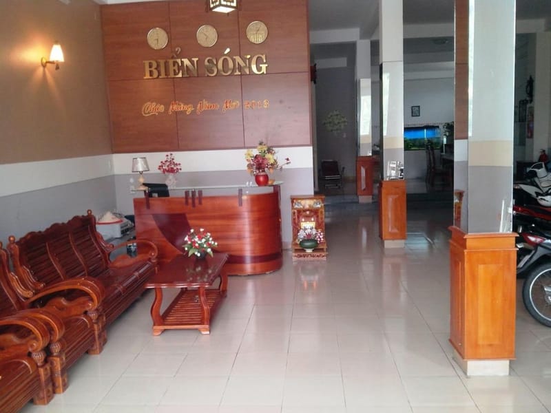 Khách sạn Biển sóng