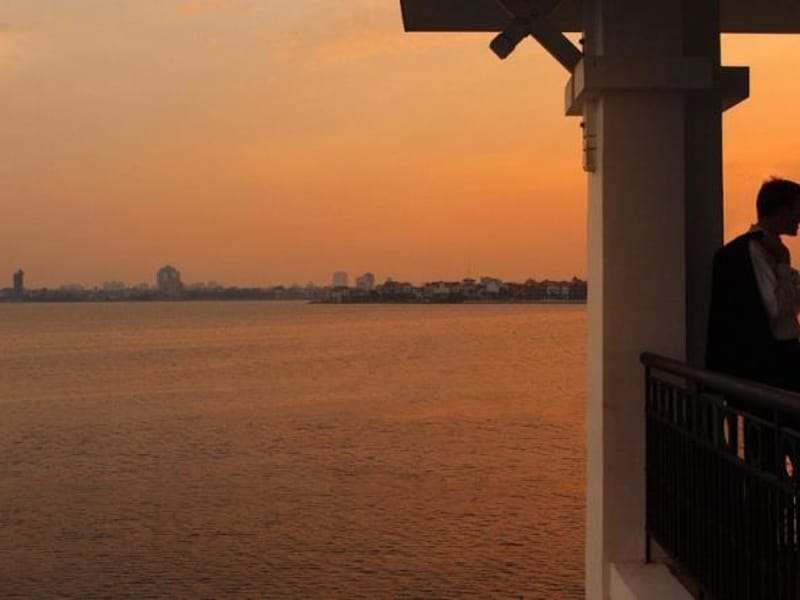 Khách Sạn InterContinental Westlake Hà Nội