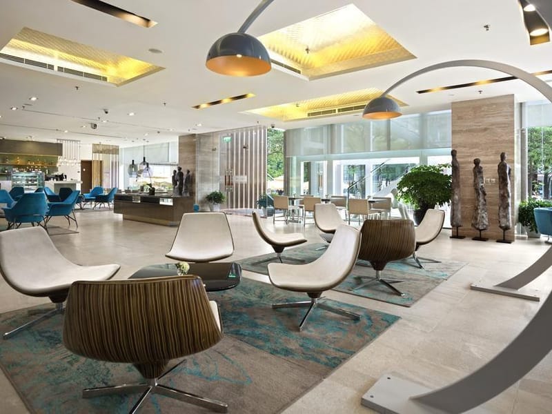 Khách sạn Novotel Suites Hanoi