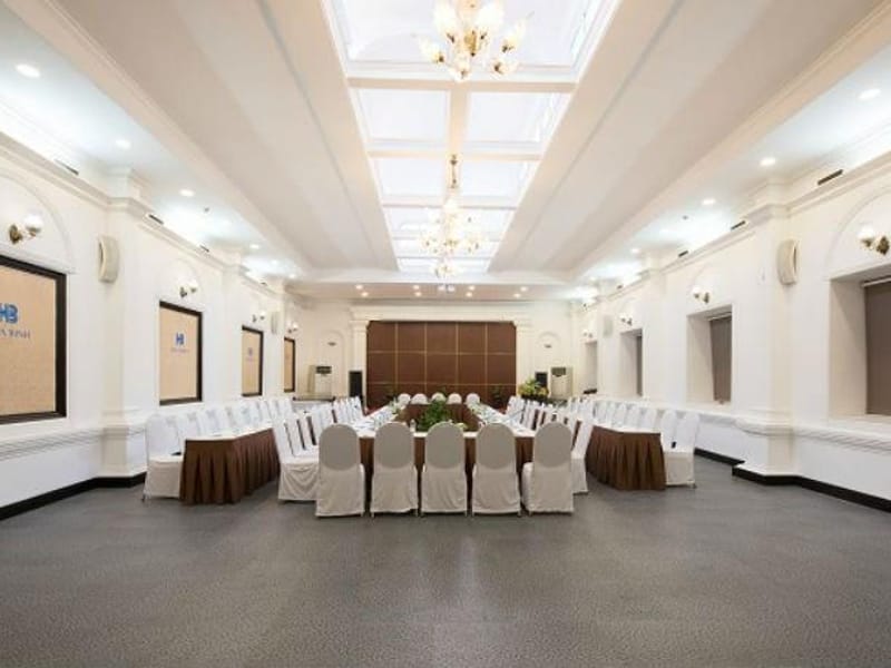 Khách sạn Hòa Bình Hà Nội