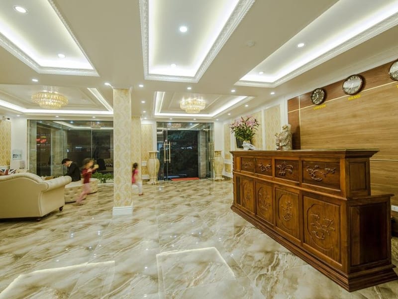 Khách sạn Sao Băng