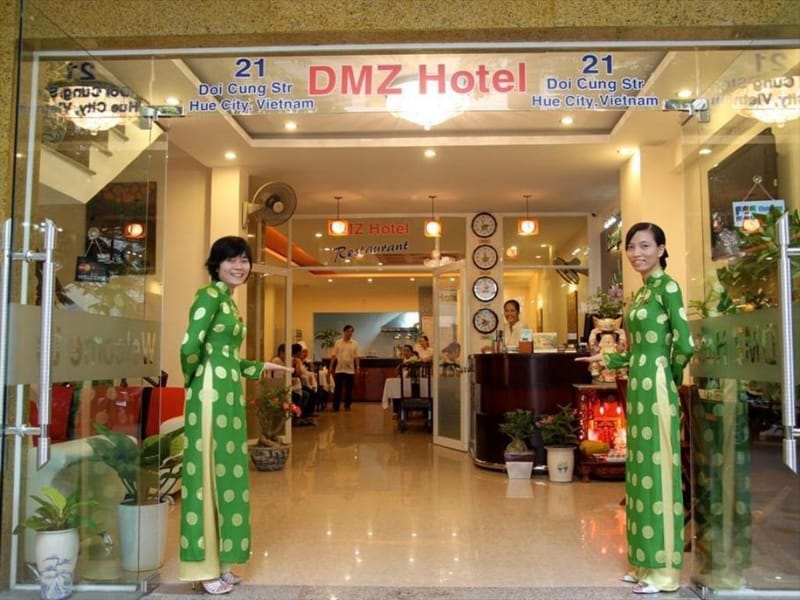 Khách sạn DMZ