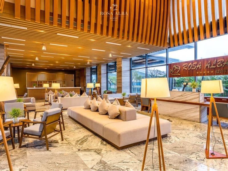 Rosa Alba Resort & Villas Tuy Hoa