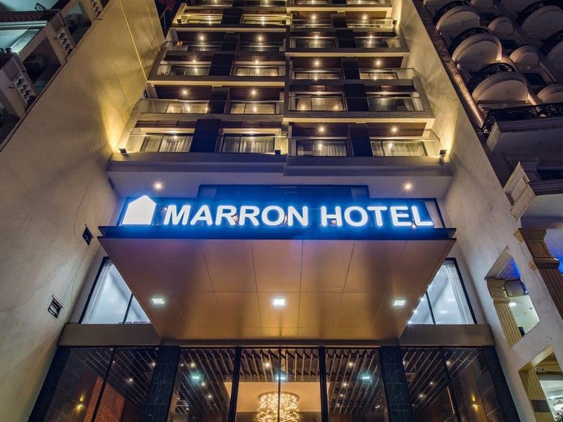 Khách Sạn The Marron