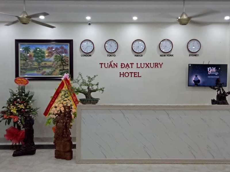 Khách Sạn Tuấn Đạt Luxury FLC
