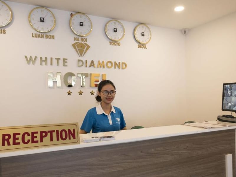 Khách Sạn White Diamond 1