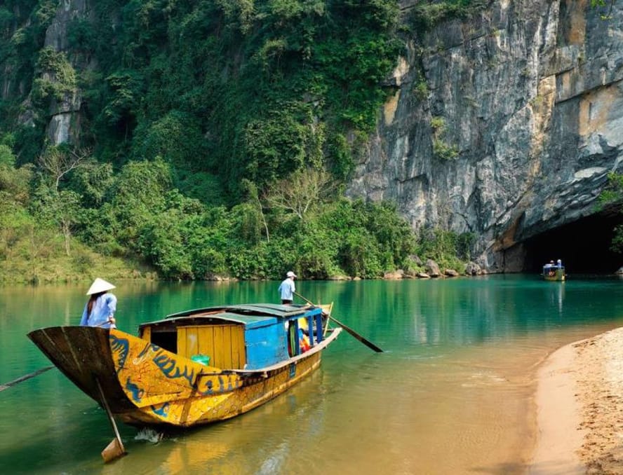 Tour Đà Nẵng 5N4Đ: Hội An - Bà Nà - Huế - Động Phong Nha