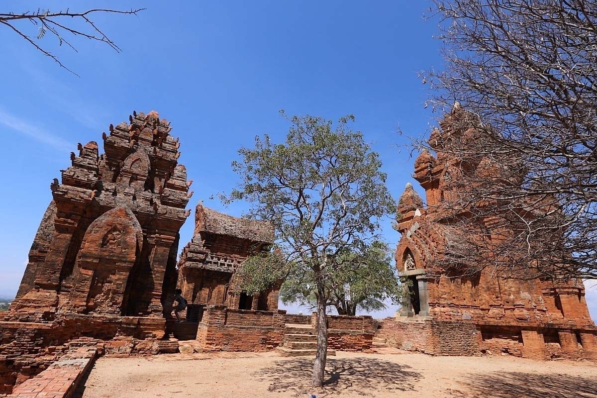 PHAN RANG - THÁP CHÀM: VÙNG ĐẤT NẮNG GIÓ VÀ VĂN HÓA CHĂM ĐỘC ĐÁO