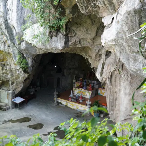 Động Kính Chủ (Kinh Môn, Hải Dương) - "Nam thiên Đệ Lục Động", nơi ẩn chứa bảo vật quốc gia