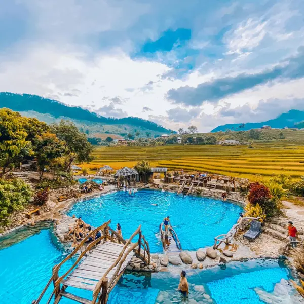 Suối khoáng nóng Trạm Tấu - "Tiểu Bali" giữa lòng Tây Bắc