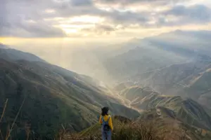 Trekking "sống lưng khủng long" Tà Xùa - Trải nghiệm hòa mình vào thiên nhiên hùng vĩ