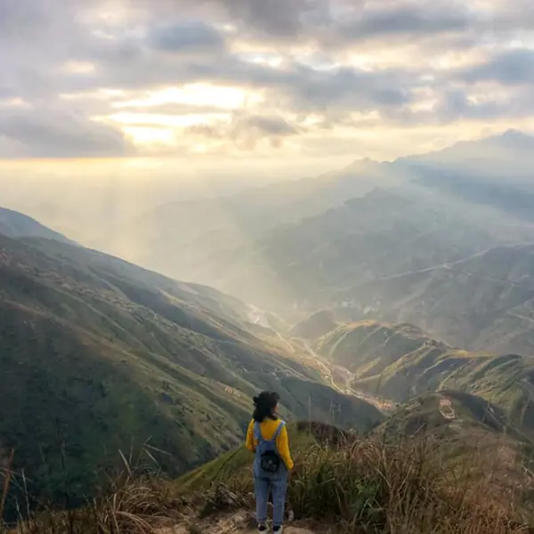 Trekking "sống lưng khủng long" Tà Xùa - Trải nghiệm hòa mình vào thiên nhiên hùng vĩ