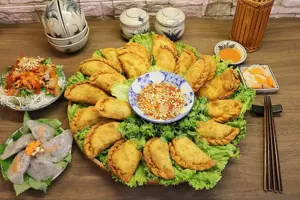 Cách làm bánh gối Hà Nội giòn tan, chuẩn vị phố cổ tại nhà