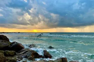 Đảo Quan Lạn: Thiên đường biển xanh hoang sơ giữa lòng vịnh Bái Tử Long