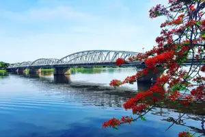 Cố đô Huế: Bản giao hưởng của di sản vàng son và nhịp sống chậm rãi