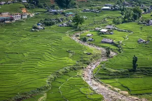 Suối Mường Hoa Sapa: Dải lụa mềm mại giữa lòng bản làng Tây Bắc
