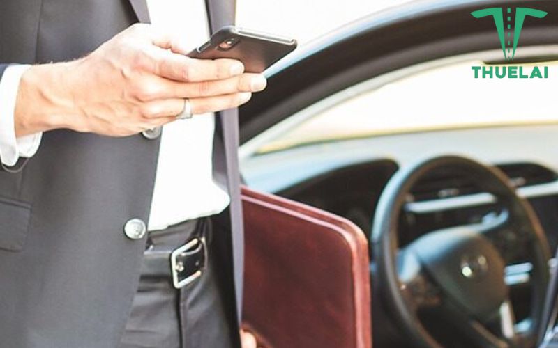 Có nhiều yếu tố ảnh hưởng đến mức giá thuê tài xế theo ngày