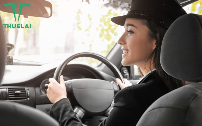 Có nhiều yếu tố ảnh hưởng đến chi phí thuê tài xế riêng