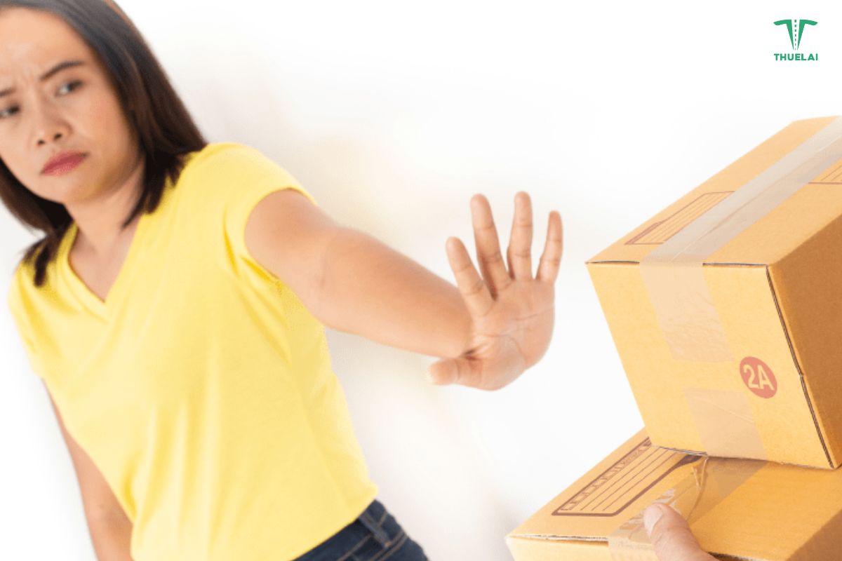 Khách từ chối nhận hàng