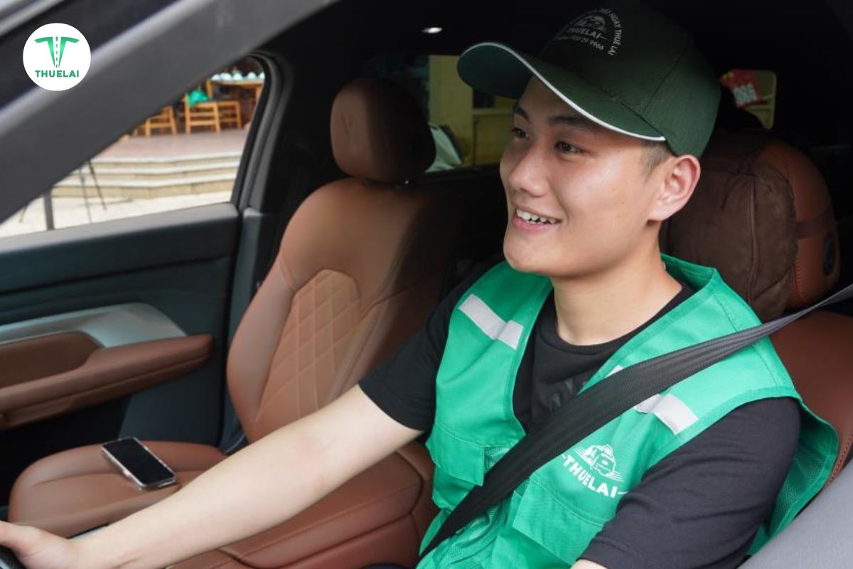 Trở thành tài xế lái xe hộ của Thuê Lái