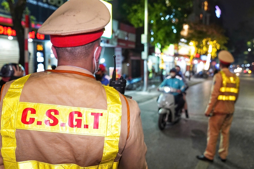 Kiểm tra nồng độ cồn tối ngày 27.12.2025