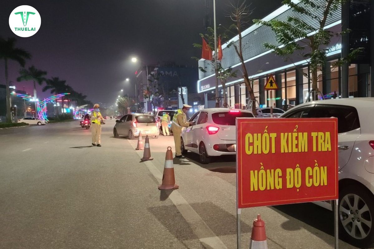 Lái xe hộ tại Gia Lâm