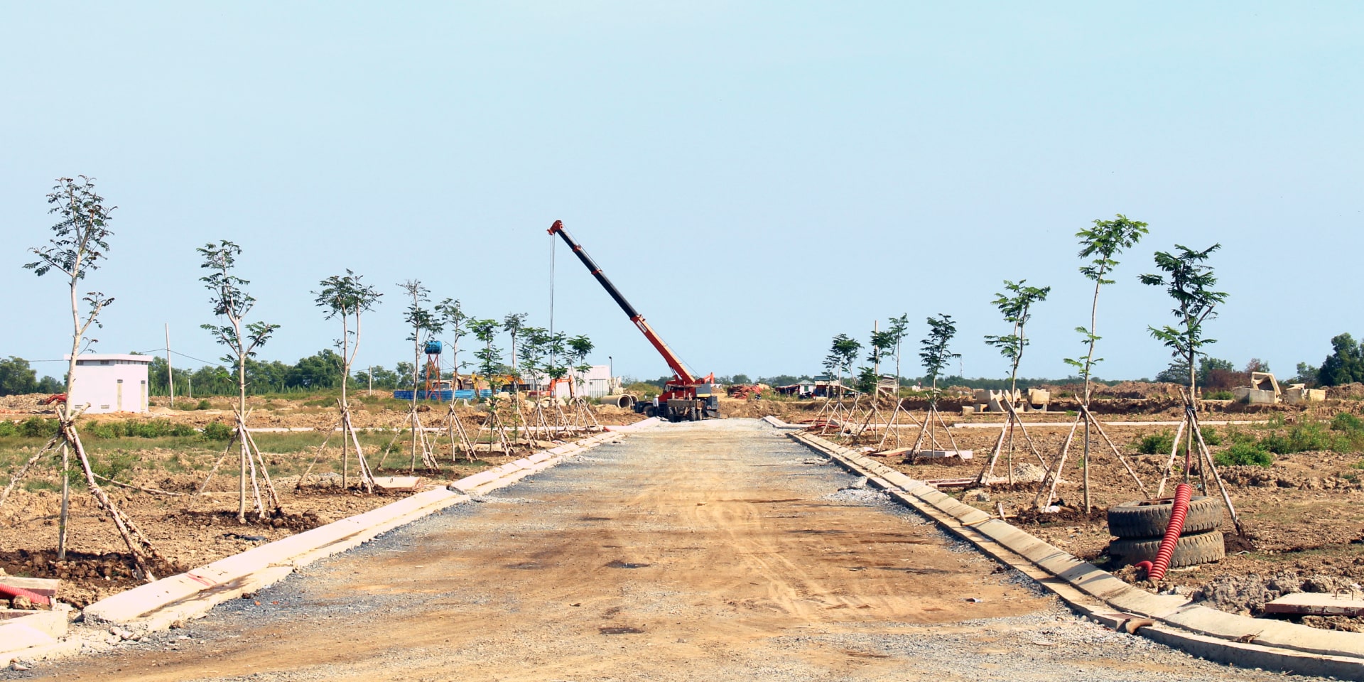 Để đầu tư đất nền cuối năm, khách hàng cần lưu ý những gì?