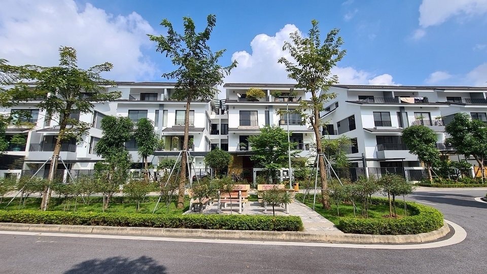 Biệt thự, liền kề đua nhau tăng giá