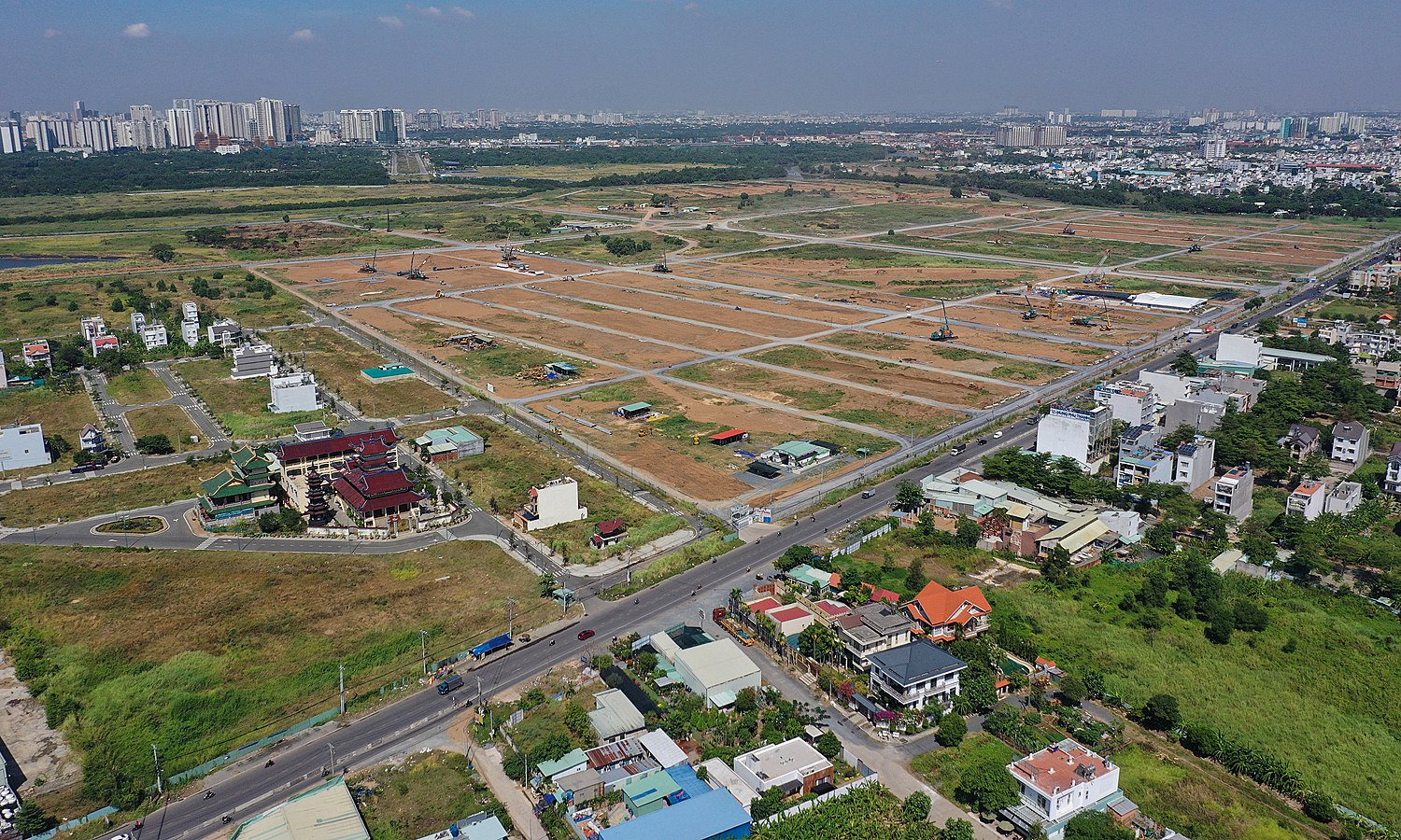 Đất nền các tỉnh chuẩn bị sáp nhập có mức tăng phi mã