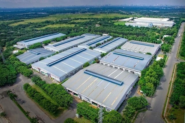 Bất động sản phụ trợ công nghiệp