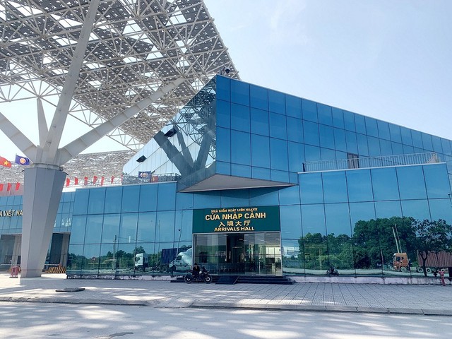 Cửa khẩu Bắc Luân II