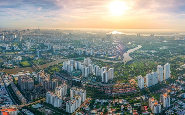 TP.HCM đang trở thành cực hút vốn bất động sản từ phía Bắc