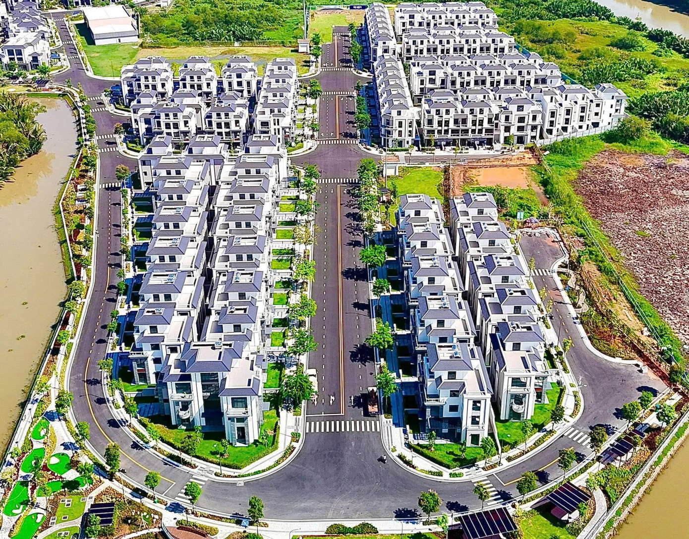 Giá biệt thự, liền kề tại TP. HCM tăng từ 3% - 5%