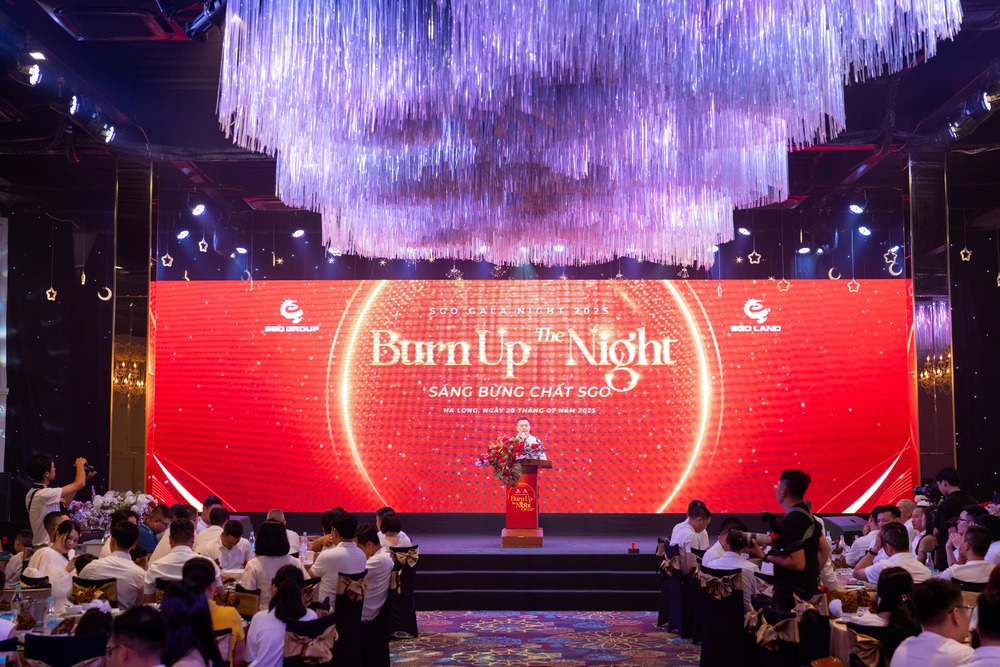 Sân khấu SGO Gala Night “Burn Up The Night” lung linh và rực rỡ