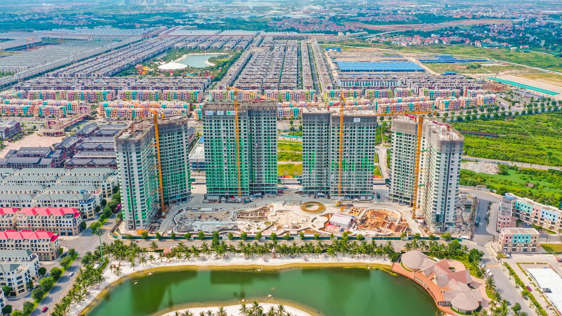 Căn hộ tại khu đông Hà Nội