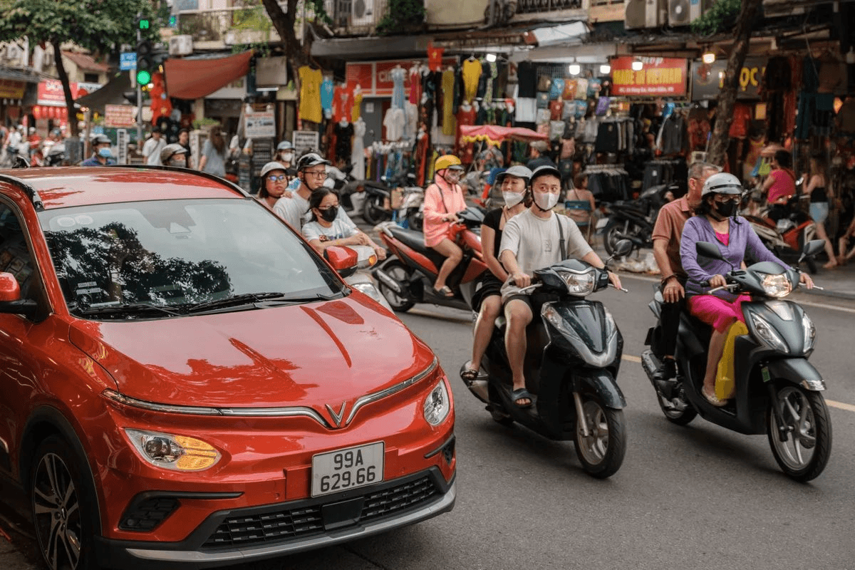 Hình ảnh đường phố Việt Nam