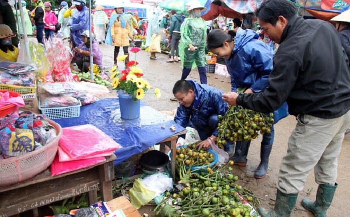 Chợ phiên Cam Lộ