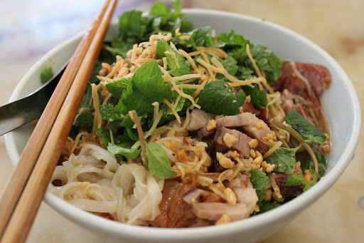 Phở chua